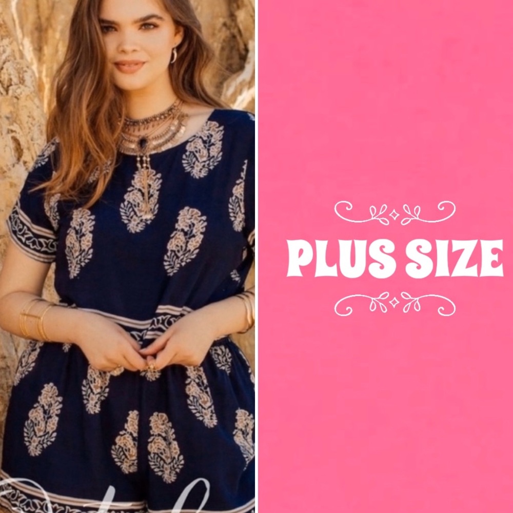 PLUS SIZE Delightful Top & Shorts Set